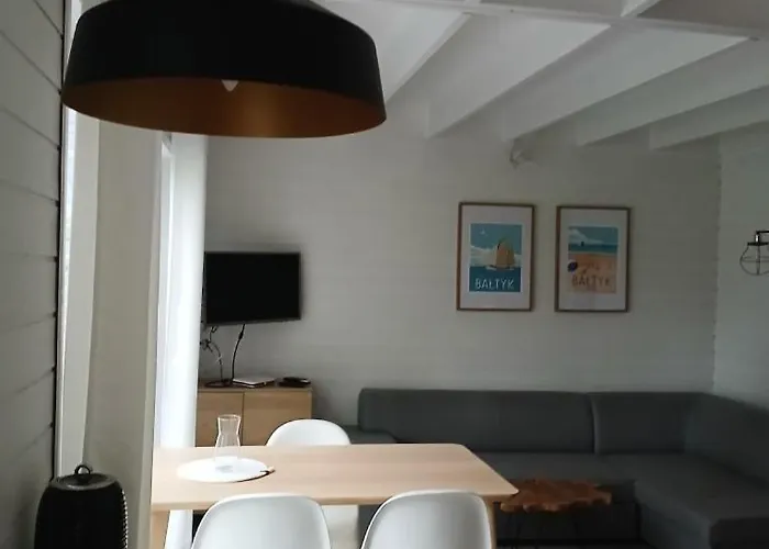 Nad Morzem Babki Z Piasku Dziwnów